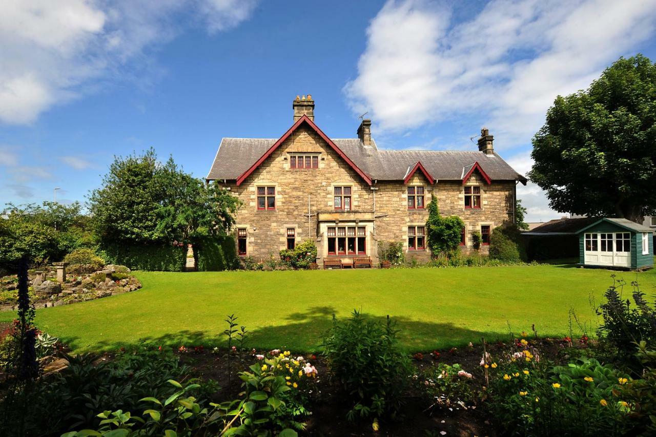 St Michaels Guest House Elgin Exterior photo